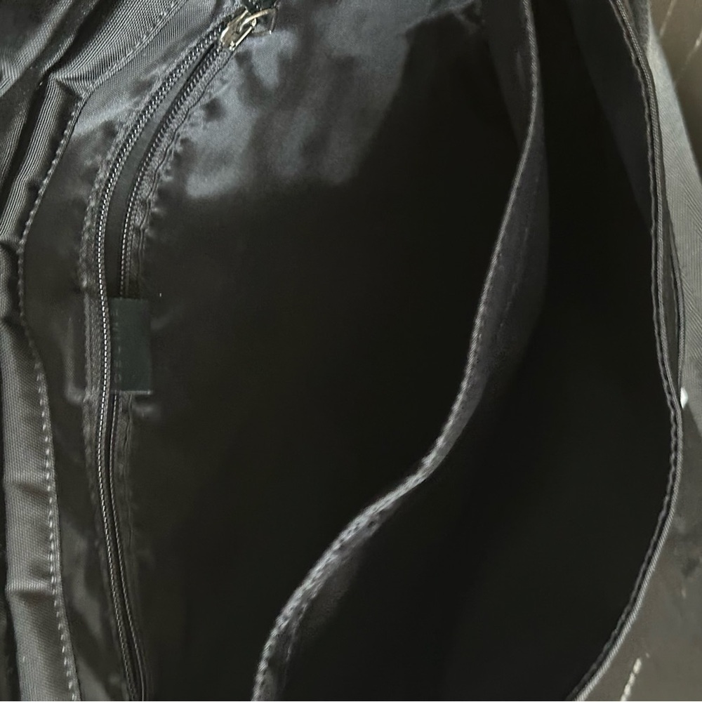 🖤Celine crossbody laptop bag 🖤 - Picture 5 of 8